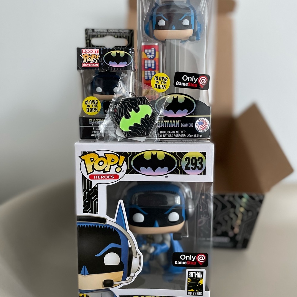 FunkoPop: Batman Gamer box(293)